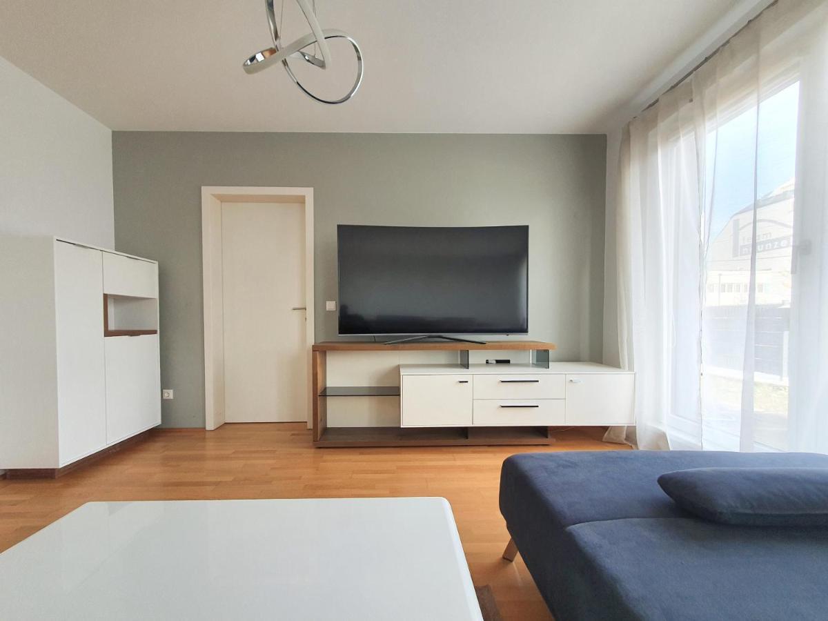 Near Lake Spacious & Furnished Beautiful Apartment Viena Exterior foto